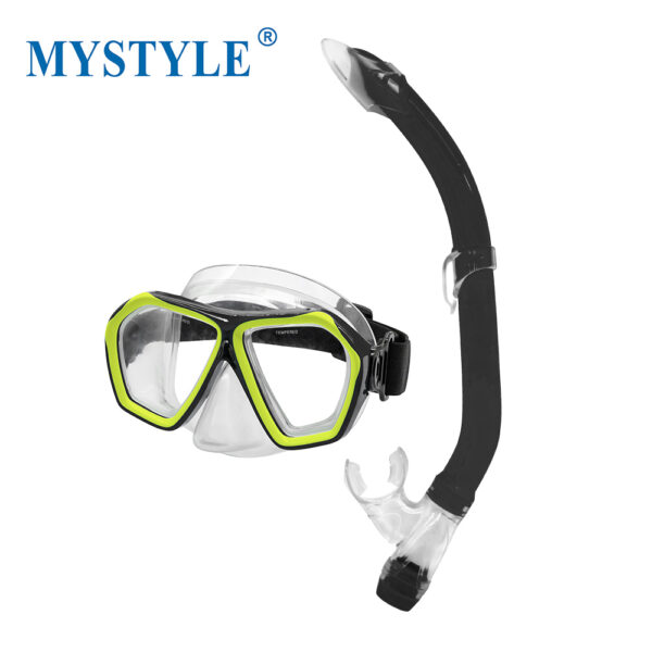 Adult Diving Mask and Snorkel Set